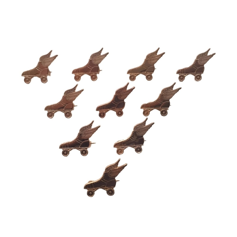 1939 Worlds Fair Winged Rollerskate Pins - 30